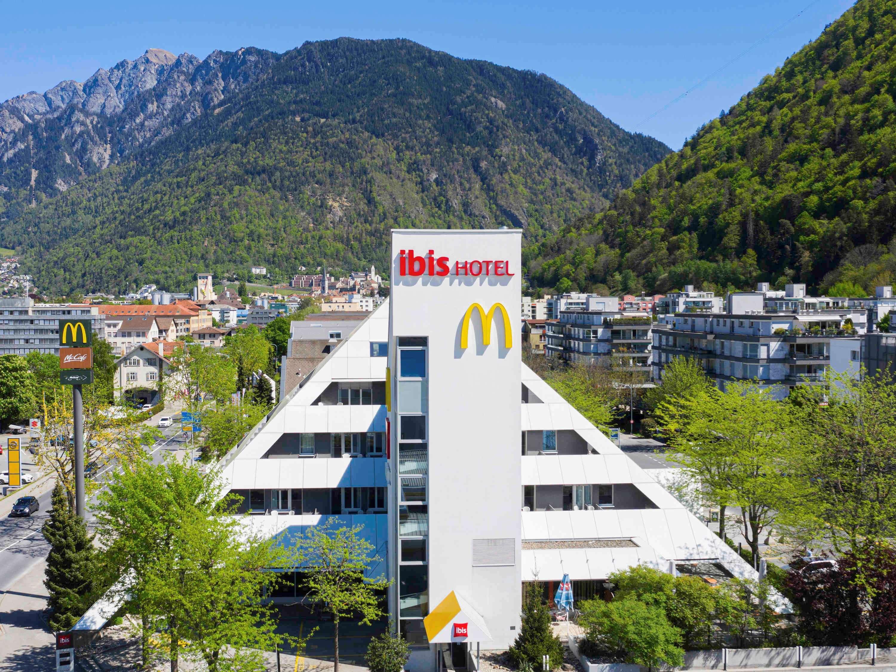 Hotel Ibis 3*