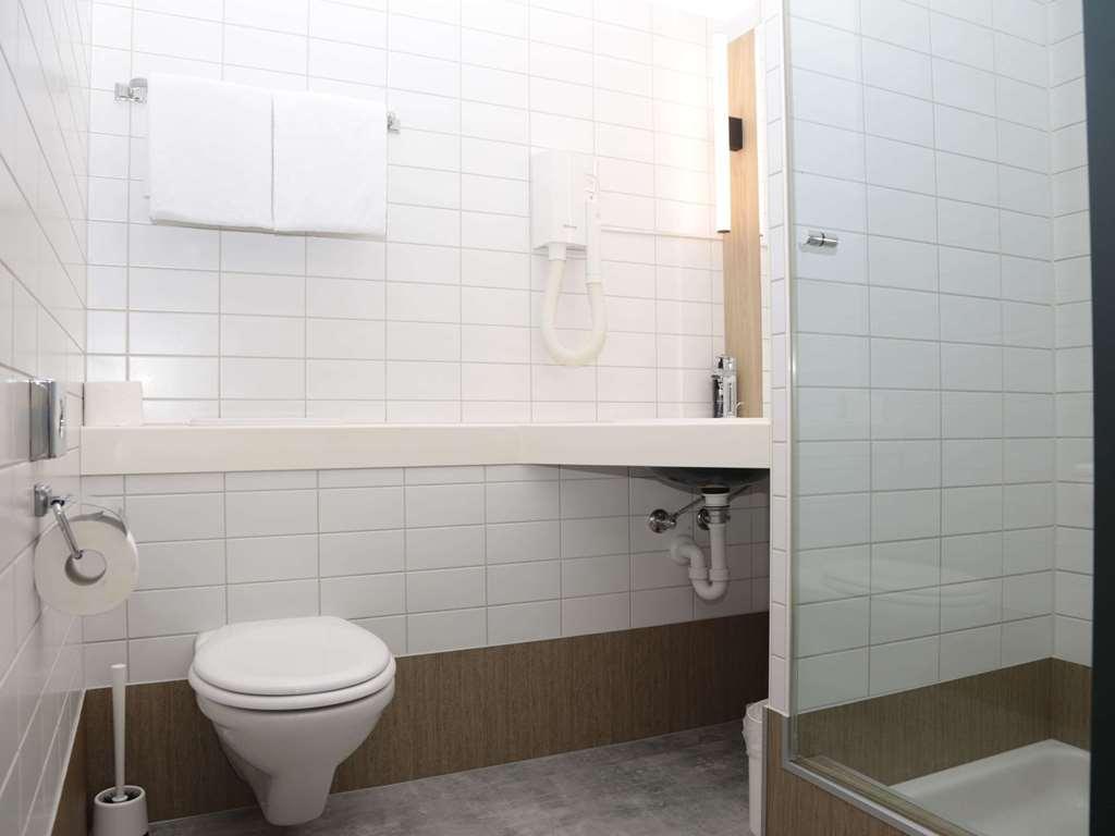 Ibis Hotel 3*